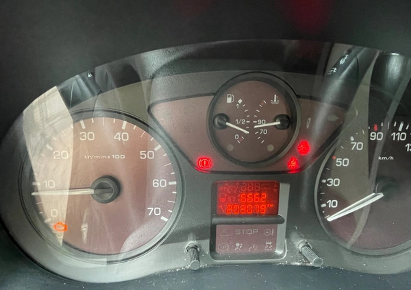 Citroen Berlingo cena 22000 przebieg: 203000, rok produkcji 2011 z Poznań małe 56